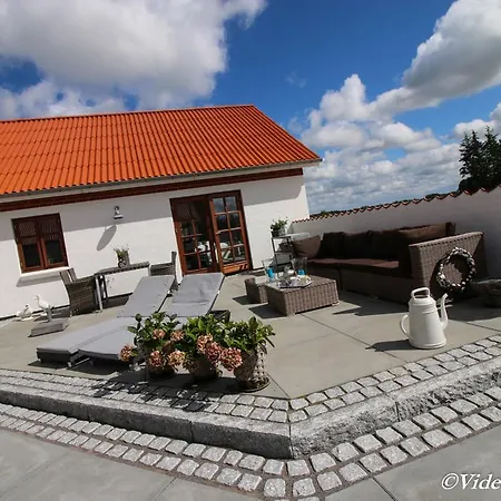 Apartament Sellebjerg *