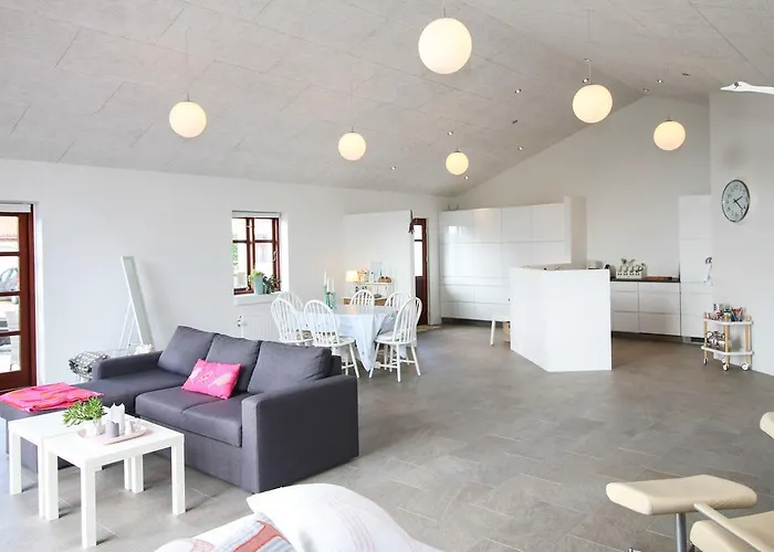 Sellebjerg Apartment